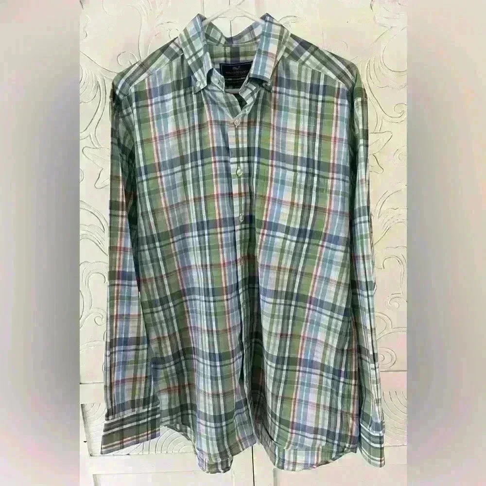 Vineyard Vines Plaid Shirt Button Down 100% Cotton Men’s M